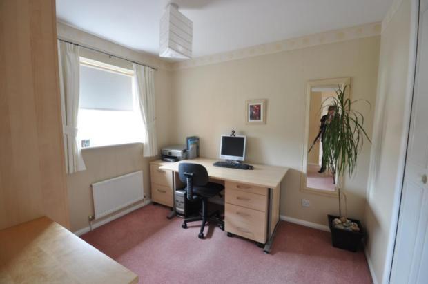 Bedroom/Study