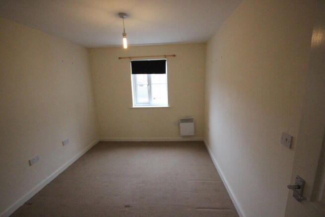 2 bed Flat to rent Image 6