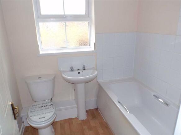 BATHROOM: