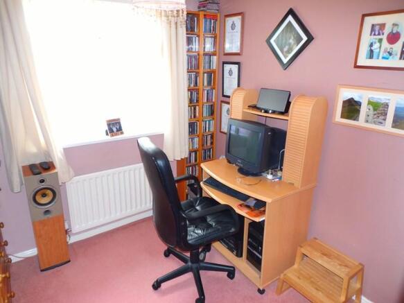 Photo 10