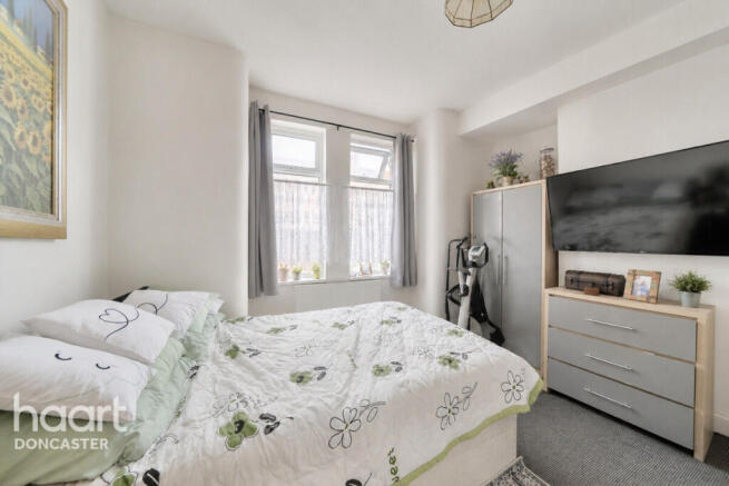 5 bed Terraced for sale Image 7