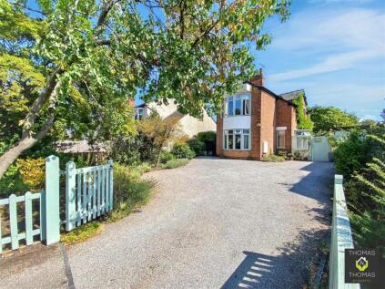 Oxstalls Lane, Longlevens
