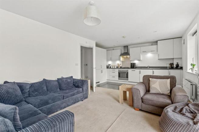 1 Deyoung Way, HP11 1AX-9.jpg