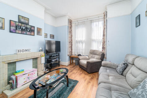 Coleraine Road, Hornsey N8