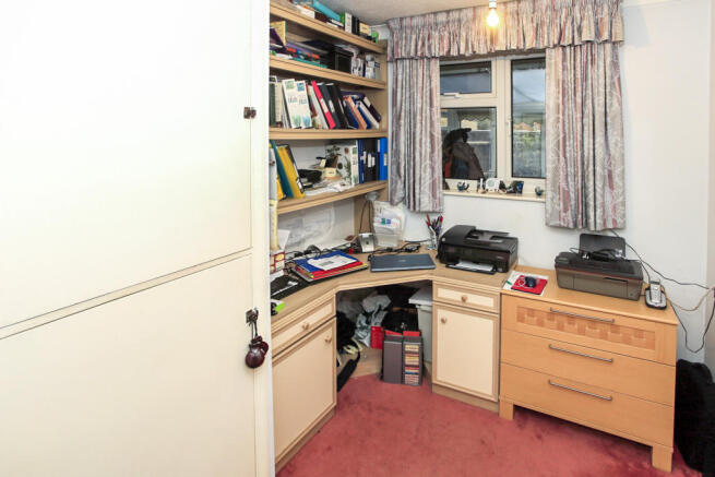 Photo 12