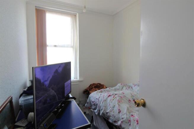 5 bed Terraced for sale Image 11