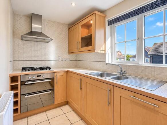 Realgar Court,Sittingbourne,ME10 5JZ photo 4