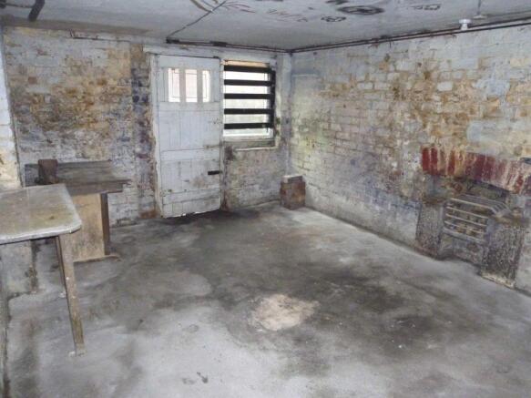 CELLAR ROOM 2