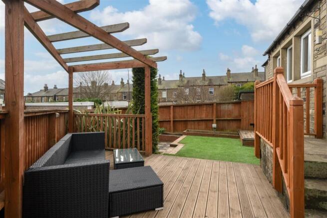 6 Crescent Ave-4.jpg