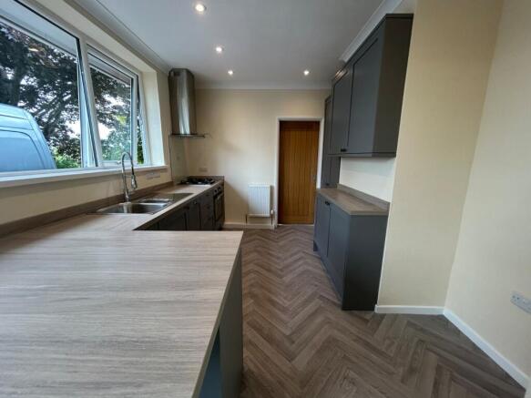 3 bed Bungalow to rent Image 8