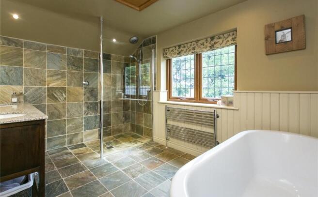 Mast En Suite