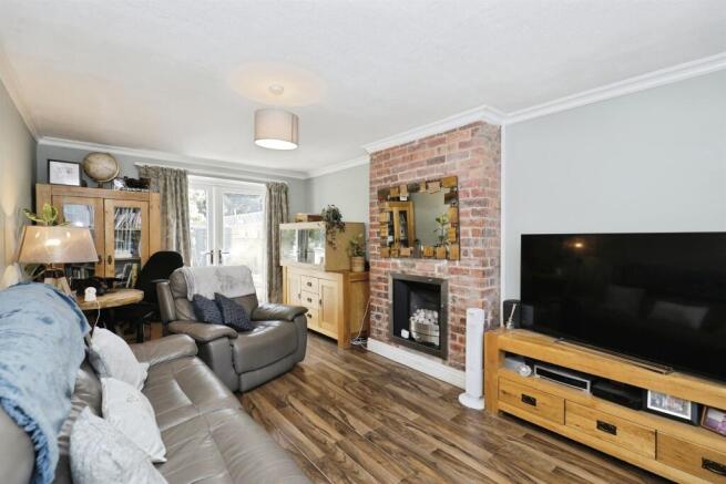 3 bed End of Terrace for sale Image 4