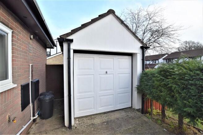 Detached Garage