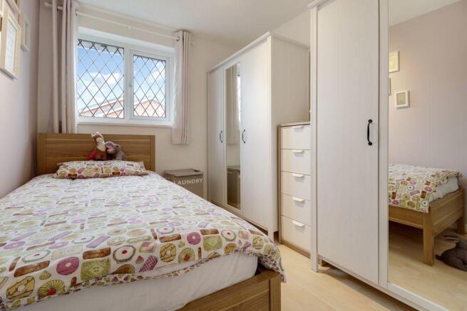 Bedroom 2 (Double)