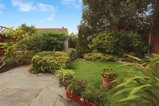 Churston Close, Whitchurch, Bristol photo 4