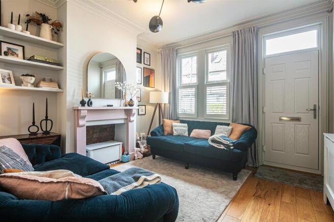 4 bed Terraced for sale Image 7