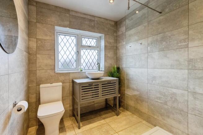 3 bed Semi-Detached for sale Image 12