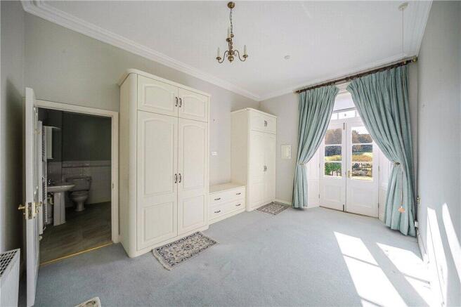 1 bed Apartment for sale Image 8