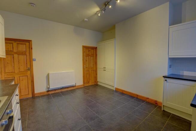 Kitchen - 3.jpg