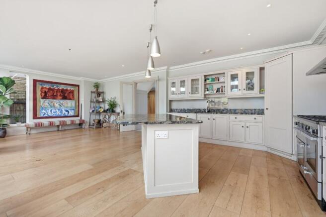 Living Room/Kitchen
