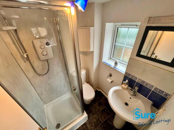 Ensuite