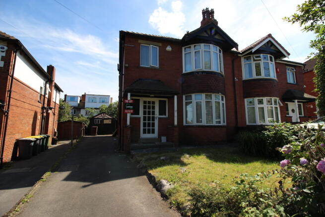 3 bed Semi-Detached to rent Image 7