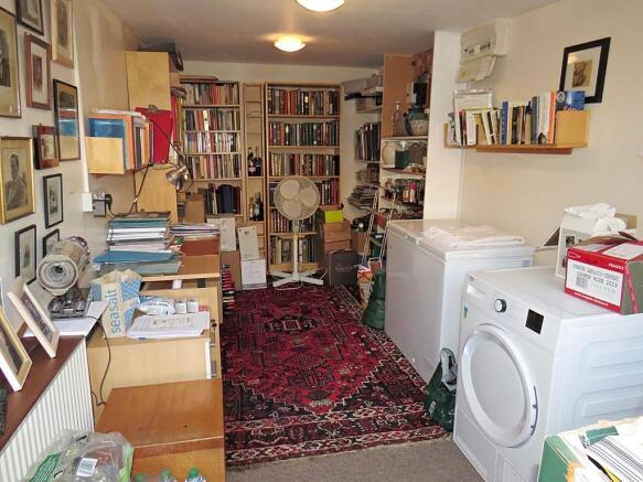 Photo 11