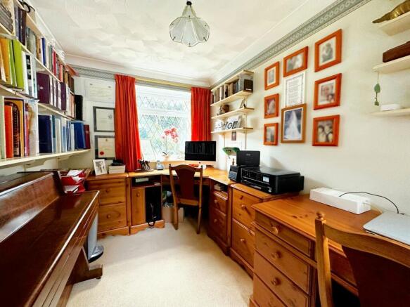 Photo 10