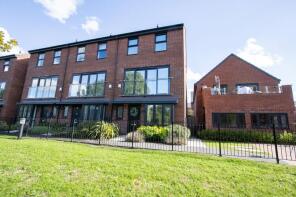 6, Sparrow Close, Lakeside, Doncaster DN4 5QL