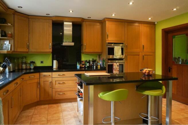 Kitchen/Breakfast