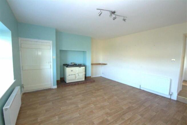 Kitchen/Dining Area