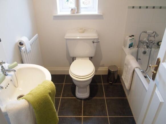 Photo 11