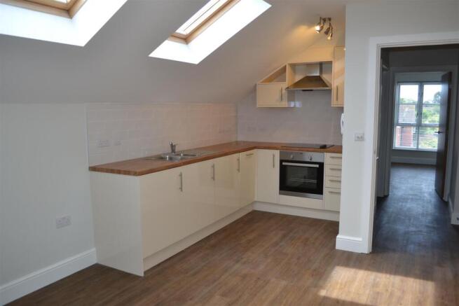 Flat 5 Firlex House Kitchen.JPG