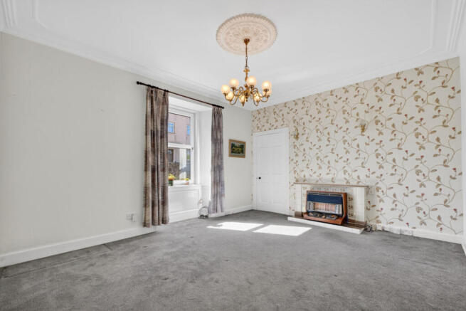 Roselea, 4 Castle Street, Irvine, KA12 8RJ photo 4