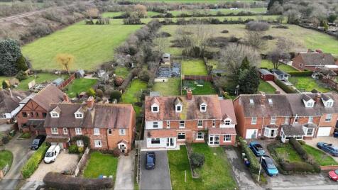 Brookfield Lane, Churchdown, Gloucester
