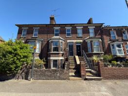 146, High Street North, Dunstable LU6 1LN