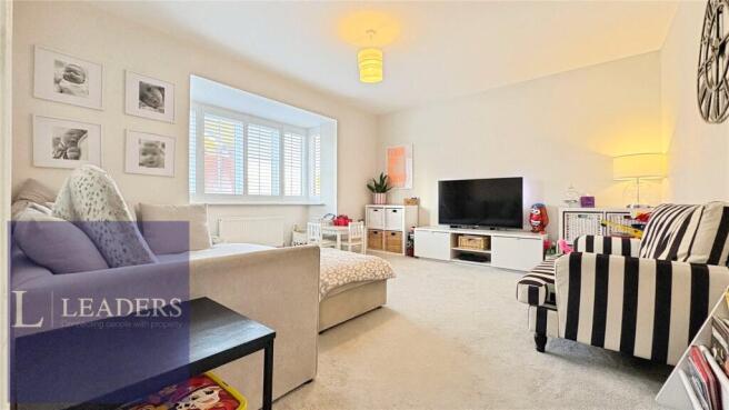 Reynolds Drive, Halstead, Essex photo 2