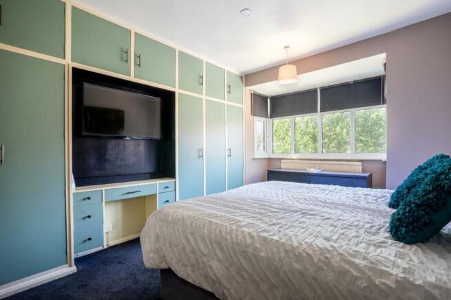 3 bed Semi-Detached for sale Image 10