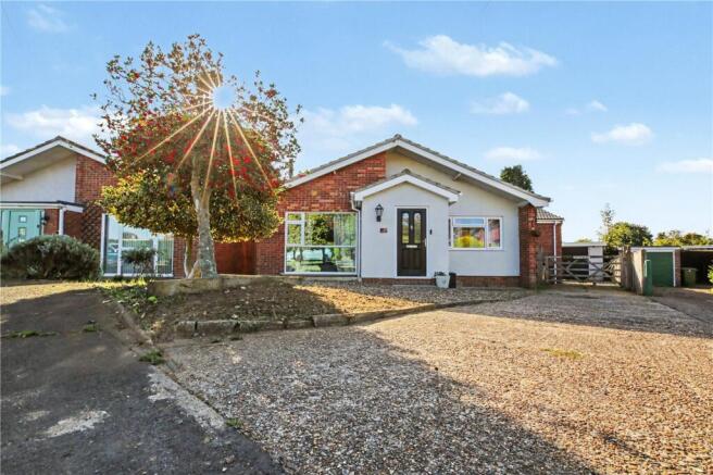 3-bed bungalow on Lockhart Road, Ellingham, Bungay, Norfolk, NR35, £350,000