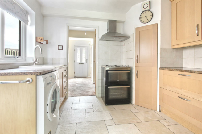 kitchen 2.png