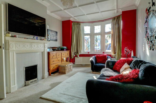 Lounge 2