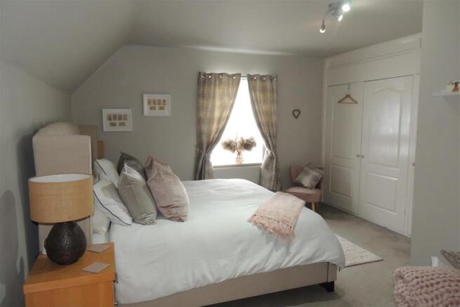 2 Jubilee  Cottage, Bedroom