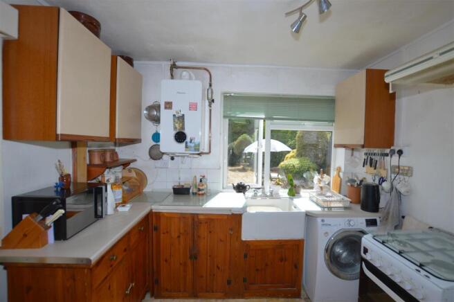 16 Crane Park Road kitchen.JPG
