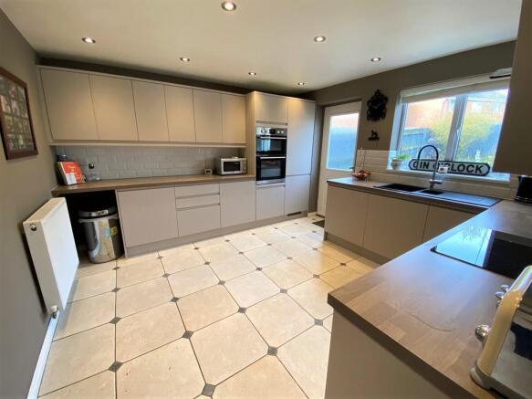 Kitchen 2