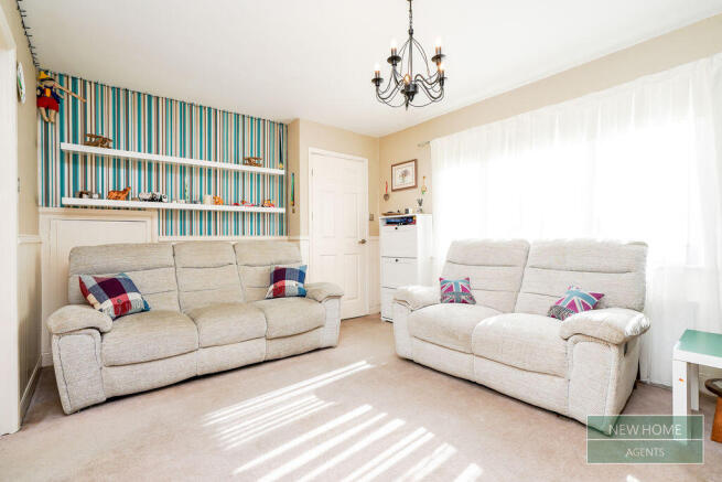 3 bed Semi-Detached for sale Image 7