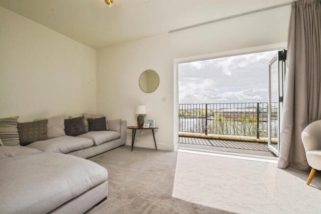3 bed End of Terrace for sale Image 4