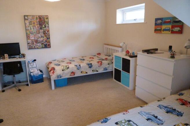 Photo 11