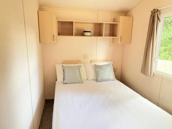 2010 Willerby Magnum, Beauport Holiday Park, St Leonards on Sea, Hastings, East Sussex, TN37 7PP photo 4
