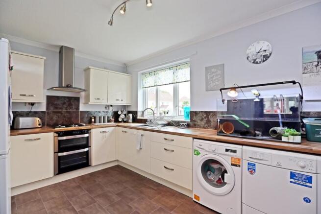 Modern fitted kitche