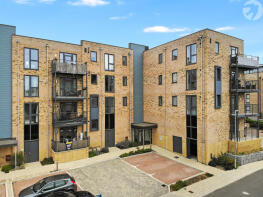 12, Norman Lane, Castle Hill, Ebbsfleet Valley DA10 1EL